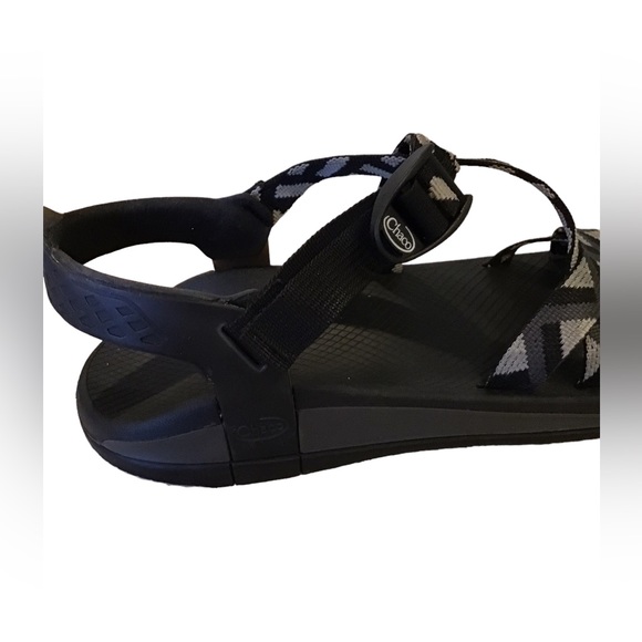 Chaco mens Yampa sandals. Size 13 - Picture 4 of 10